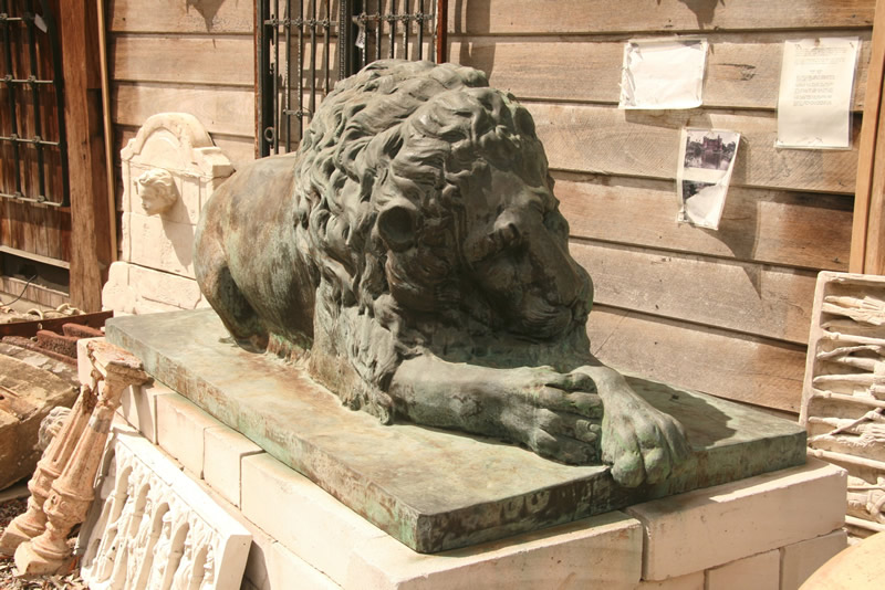 Bronze sleeping lion after antonio canova example