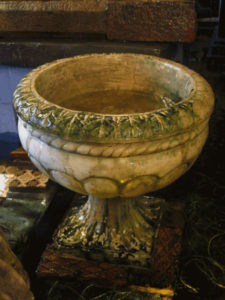 victorian-composite-urn